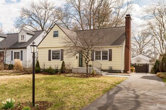 623 E Dominion Blvd, Columbus, OH 43214
