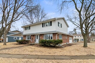 929 Arden Ln, Madison, WI 53711