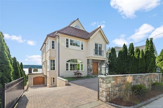 33 Livingston Ave, Dobbs Ferry, NY 10522