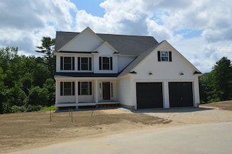 17 Shelburne Ln, Concord, NH 03301