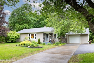 169 Reservoir Rd, Fort Edward, NY 12828