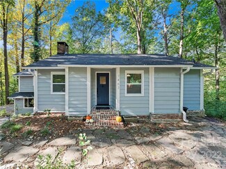 1463 Carolina Dr, Tryon, NC 28782