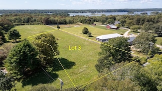 3 Horseneck Rd, Dartmouth, MA 02748