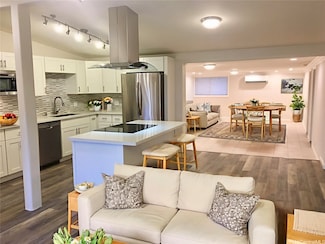 92-562 Akaula St, Kapolei, HI 96707