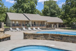 230 Rustic Hickory Ln Unit B, Branson, MO 65616