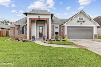 203 Whispering Meadows Rd, Broussard, LA 70518