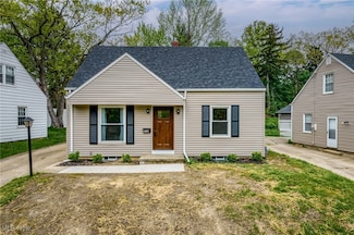 2735 Valley Rd, Cuyahoga Falls, OH 44223
