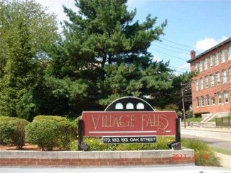 193 Oak St Unit 502, Newton Upper Falls, MA 02464