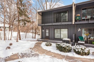 11424 Minnetonka Mills Rd, Hopkins, MN 55305