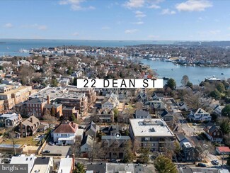 22 Dean St Unit 2, Annapolis, MD 21401