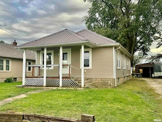 955 Carter St, Fairview, IL 61432