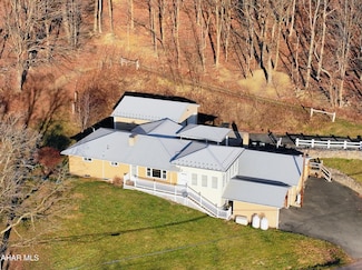 164 Palo Alto Rd, Hyndman, PA 15545