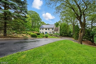21 Sheep Hill Rd, Boonton, NJ 07005