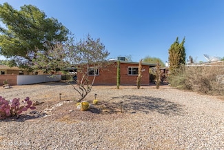 5809 E Rosewood St, Tucson, AZ 85711