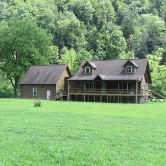 7985 Elkhorn Creek, Ashcamp, KY 41512