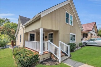 737 Magnolia St, Excelsior Springs, MO 64024