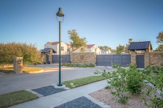 117 Pineland Place, Fort Worth, TX 76114