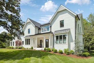 5116 Williamsburg Rd, Brentwood, TN 37027