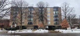 424 Park Ave Unit 204, River Forest, IL 60305