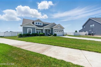 112 National Ct, Moyock, NC 27958