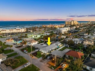 833 E 26th Ave, New Smyrna Beach, FL 32169