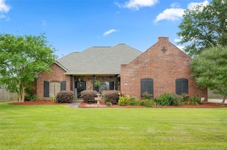 975 N Kade Ln, Lake Charles, LA 70605