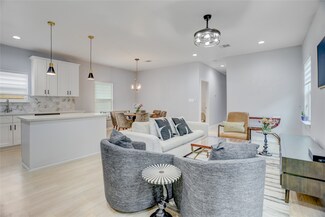 6524 Shotwell St, Houston, TX 77028