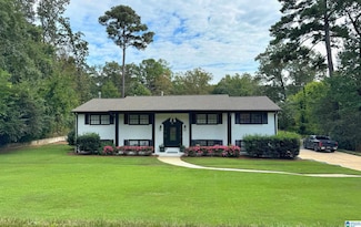 3240 Mockingbird Ln, Birmingham, AL 35226