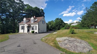 273 Blackberry Hill Rd, Beacon Falls, CT 06403