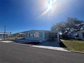 518 Cervina Dr N, Venice, FL 34285