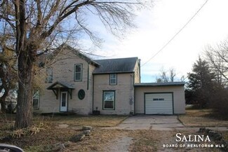 203 W 2nd Ave, Hope, KS 67451