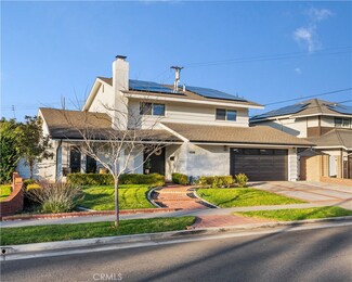 9041 Bobbie Cir, Huntington Beach, CA 92646