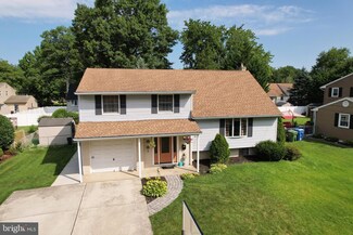 131 Kipling Rd, Cherry Hill, NJ 08003