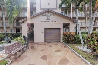 12550 SW 15th St Unit 411E, Pembroke Pines, FL 33027