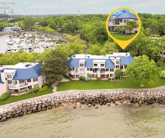 4290 Marin Blvd Unit B, Port Clinton, OH 43452