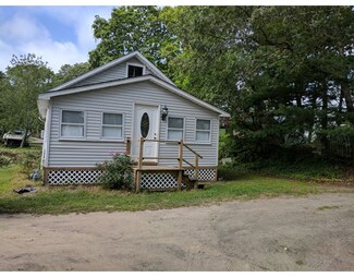 3 Cliff Ave, Wareham, MA 02571