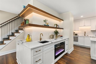 3305 Ep True Pkwy Unit 1502, West Des Moines, IA 50265
