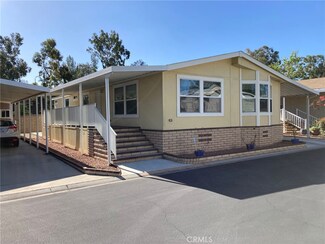 24001 Muirlands Blvd Unit 28, Lake Forest, CA 92630