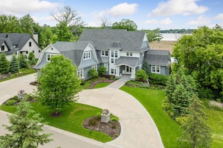 3758 Woodland Cove Pkwy, Minnetrista, MN 55331
