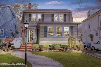 171 Keiber Ct, Staten Island, NY 10314