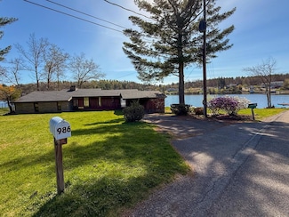 986 Wesauking Dr, Towanda, PA 18848