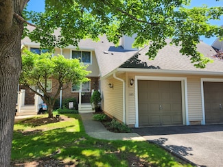 165 Foxboro Dr, Newington, CT 06111