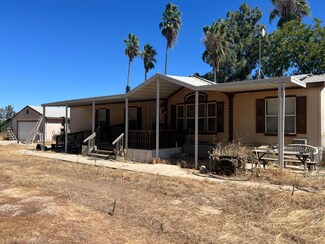 8226 S Hughes Ave, Fresno, CA 93706