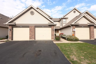 1840 Grove Ave Unit 18B184, Schaumburg, IL 60193