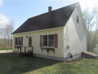 517 Route 7b S, North Clarendon, VT 05759