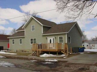 113 E Lynn St, Stryker, OH 43557