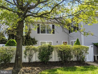 26 Caraway Ct, West Deptford, NJ 08086