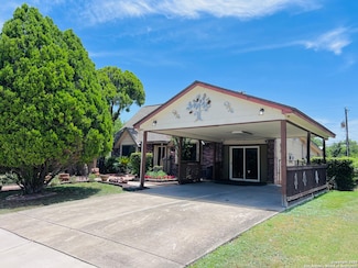 3650 Versailles Dr, San Antonio, TX 78219