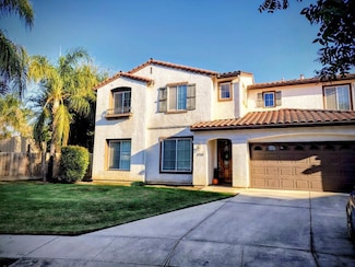 1214 N Julieann Ct, Visalia, CA 93291