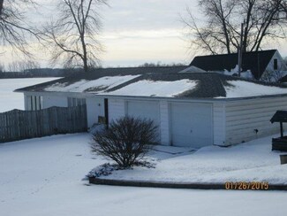 5249 W 650 N, Wawaka, IN 46794